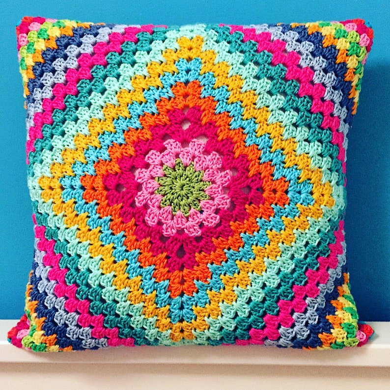 Crochet Pattern Pillow, Cushion Retro, Crochet Tutorial, Boho Dreams Cushion, Granny Square Cushion, any size and yarn, PDF US terms image 8