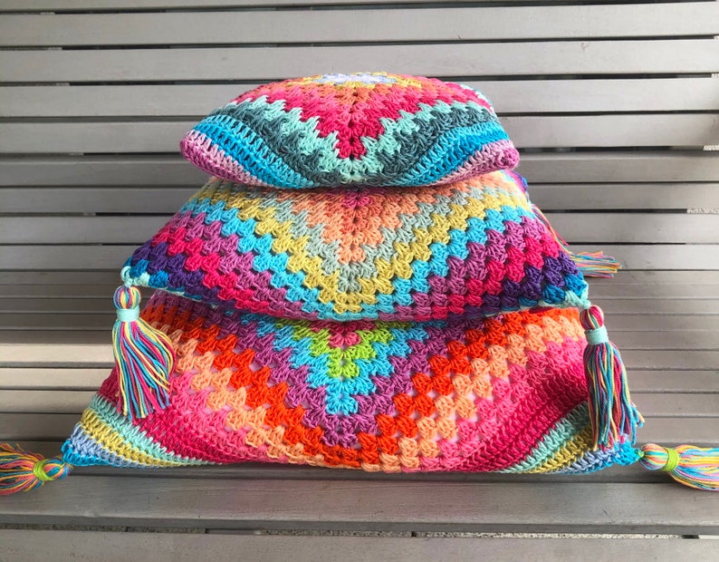 Crochet Pattern Pillow, Cushion Retro, Crochet Tutorial, Boho Dreams Cushion, Granny Square Cushion, any size and yarn, PDF US terms image 6