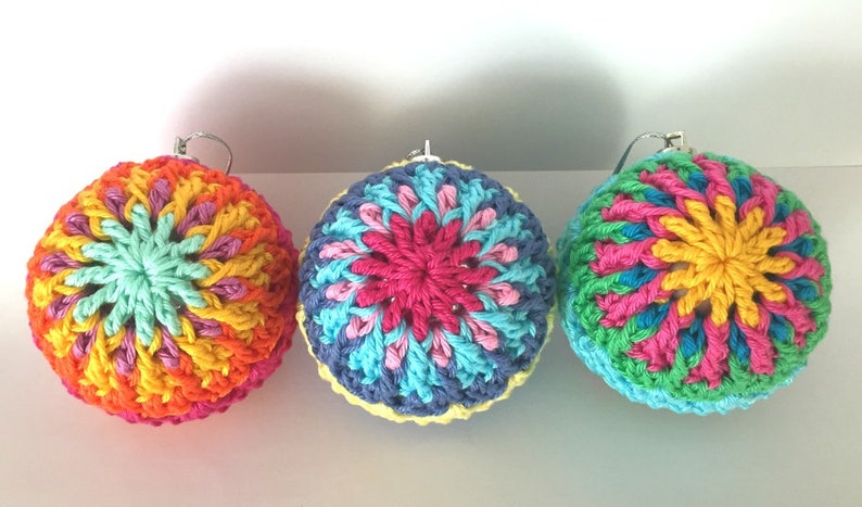 Crochet pattern Christmas baubles Boho Eclectic Design, Christmas Balls, Christmas decorations, Christmas tree decor, PDF US terms image 2