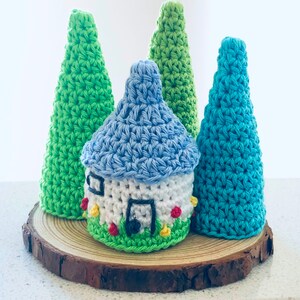 Crochet pattern, little cottage, house, with LED, Christmas tree ornament, Christmas decoration, autumn, Christmas, PDF, German, English image 4
