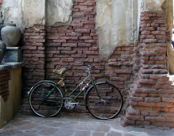 India Bike 8x10 Photo, Bicycle Photography, Vintage Bike, Travel Photography, India Photography, Minimalist, Boho Art, indie art, earth tone