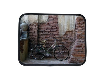 India bicycle ipad case, neoprene ipad sleeve, bike ipad case, mens ipad case, boho ipad case, ethnic ipad case, vintage bike, brown ipad