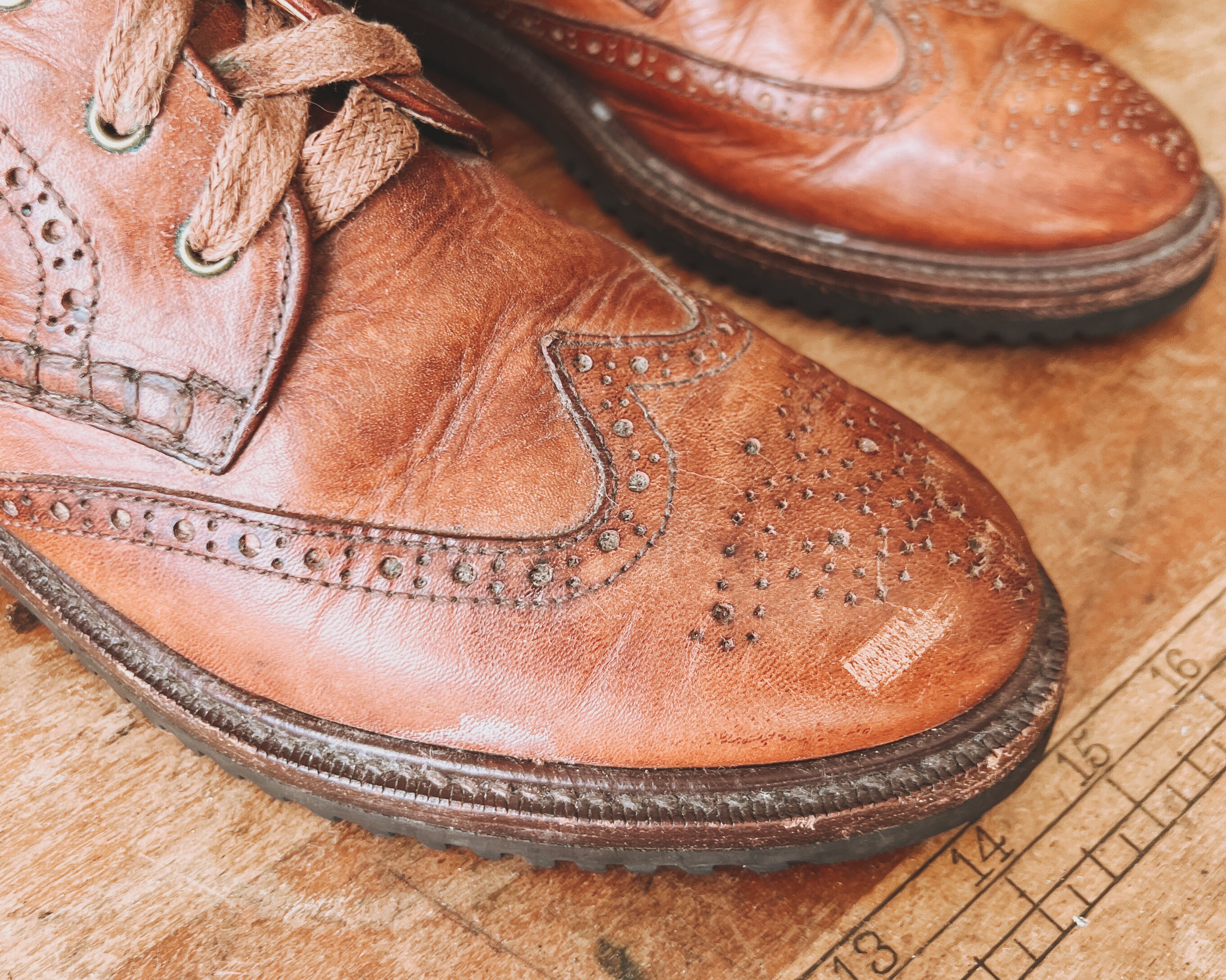 Cole Haan 1940 display picture 1