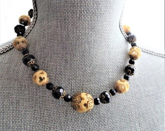 UNIQUE Vintage Art Deco Necklace, Black Sparkling Beads, Interesting Carved Like Beads ,Filigree Findings, Collectible Vintage Jewelry