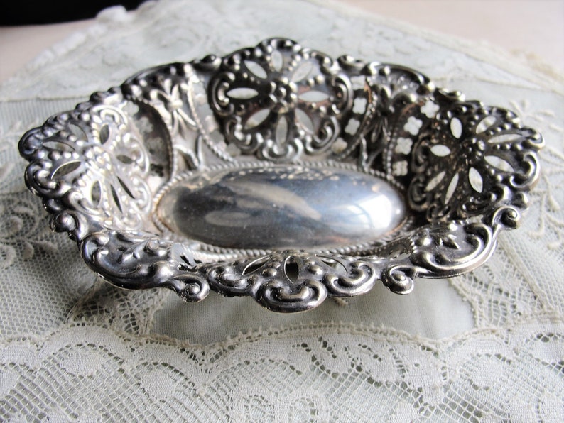GORGEOUS Antique English Sterling Silver Ornate Dish,Lace Like Open Work,English Sterling Hallmarks, Fancy Floral Pattern,Collectible Silver image 5