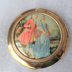 BEAUTIFUL Vintage Powder Compact,Romantic Design,Purse Powder Compact,Collectible Powder Compacts