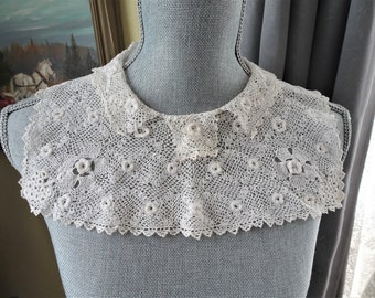 BEAUTIFUL Antique IRISH Crochet Lace, Lace Collar,Highly Detailed Victorian Needle Work,Irish Crochet Needle Lace,Collectible Antique Lace