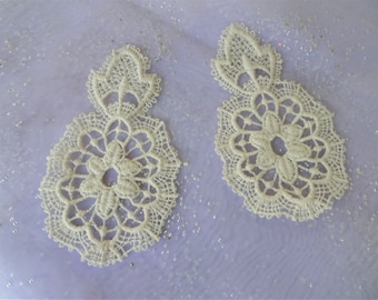 BEAUTIFUL Lace Appliques,Victorian Edwardian Fashions,Antique Lace,Wedding Gown,Decorative Lace,Embellishment Lace,Collectible Vintage Lace