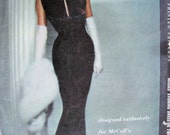 50er Jahre MANN MAGNET wunderschönen Abendkleid Kleid Muster Pauline Trigère BOMBE Sexy Empire Kleid McCalls 4258 Vintage Sewing Pattern Büste 36