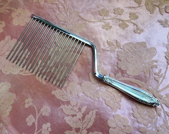 BEAUTIFUL Antique Sterling Silver Cake Breaker, Ornate Handle, Vintage Silverware,Flatware, Fine Dining, Antique Silver,Wedding Gifts