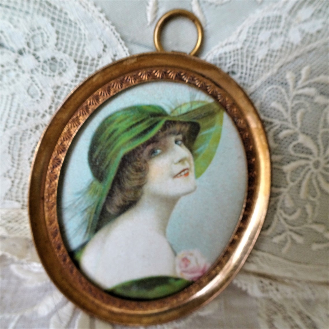LOVELY Antique French Frame and Picture,lovely Lady,fabulous Locket