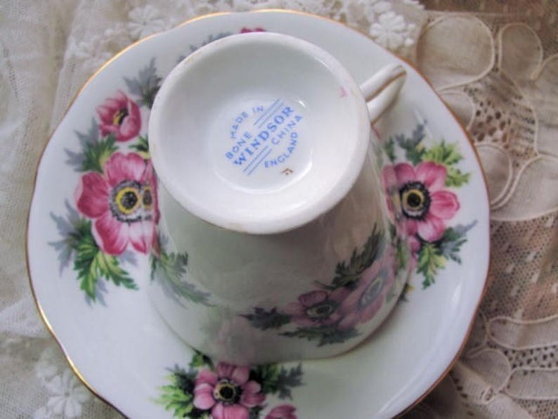 CHEERFUL Teacup and Saucer,windsor English Bone China,sweet PINK