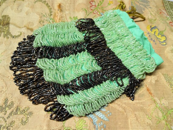 DRAMATIC 1920s Beaded Flapper Purse,Art Deco Glit… - image 5