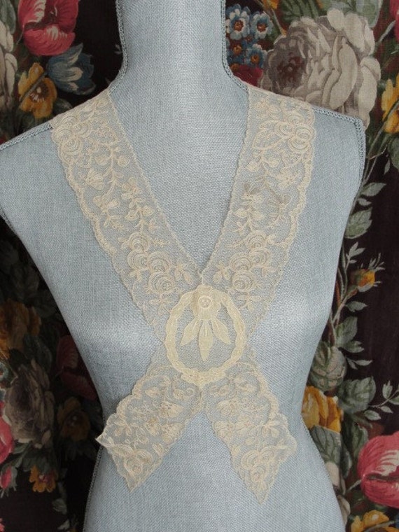 20s ART DECO French Lace Ladies Collar Intricate … - image 3