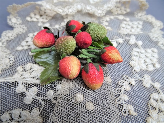 CHARMING Antique Sugared Millinery Fruit Berries,V