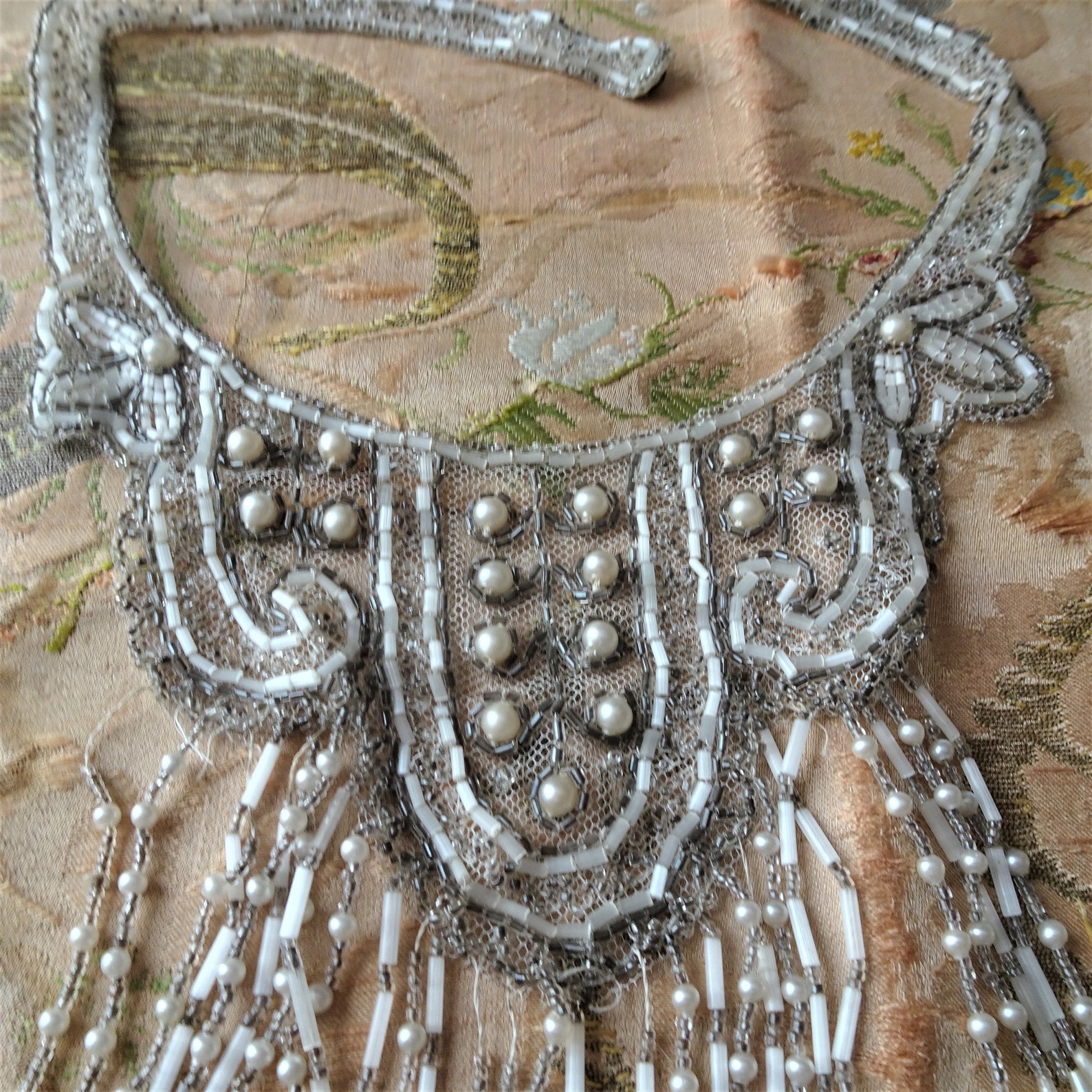 1920s GORGEOUS French Vintage ART DECO Glittering Beaded Applique Bib ...