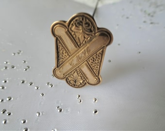 LOVELY Victorian Edwardian Hatpin, Gold Top Long Hat Pin, Engraved Monogram CMH,Collectible Antique Hatpins,Vanity Display