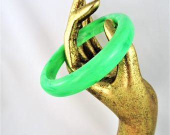 GORGEOUS Art Deco Style Bangle Bracelet,Marbled Jade Green Bracelet Bangle,Beautiful Design,Collectible Vintage Jewelry