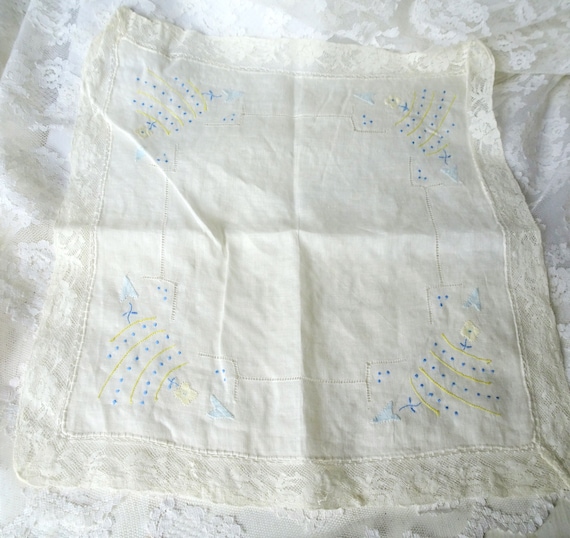 LOVELY Vintage Wedding Hanky, Art Deco Handkerchi… - image 4