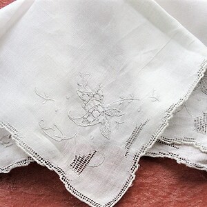 Vintage MADEIRA Hand Embroidered Applique Hankie Handkerchief White Work Seed Embroidery,Openwork Wedding Bridal Bridesmaids Vintage Hankies