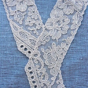 1920s Antique Art DECO French Tulle Netted Embroidered Lace Collar Applique Flapper Dress Downton Abbey Great Gatsby Bridal Vintage Clothing