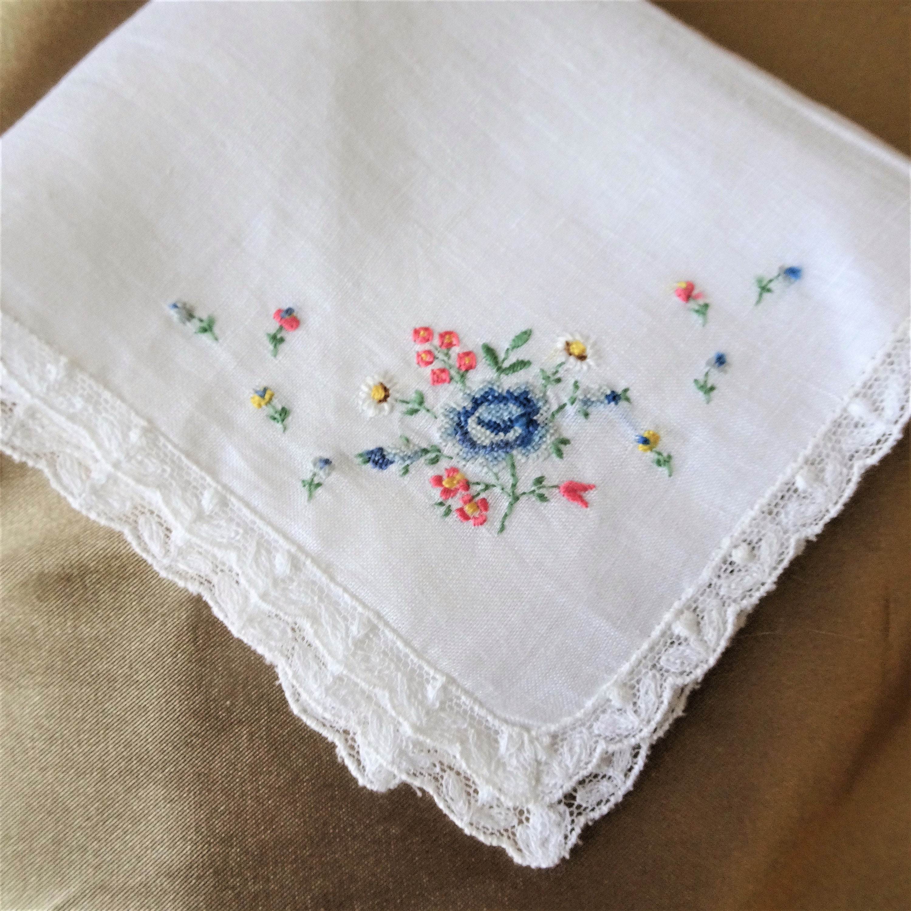 小物 1900s Hand Embroidery Handkerchief il_fullxfull.4911350335_r537.jpg