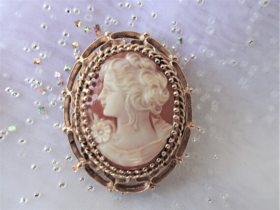 Antique Pink Shell Cameo Antique Cameo Victorian Pink Cameo Bridal Cameo Wedding Cameo Victorian Angel Skin Cameo Carved Shell Cameo