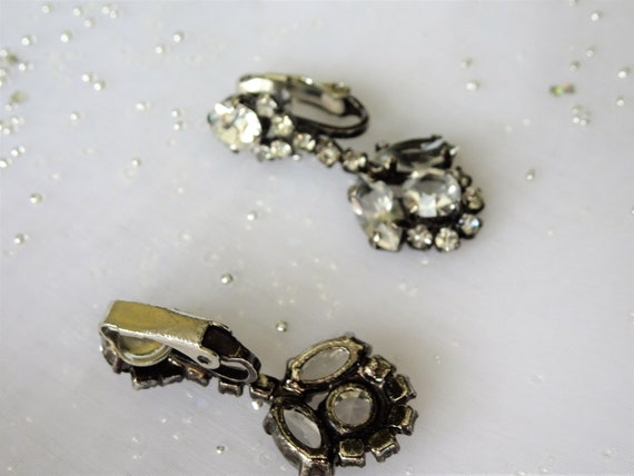 LOVELY Art Deco Crystal and Rhinestones Drop Earr… - image 2