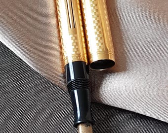 STUNNING Waterman's Pen 18K Gold Filled, Ideal Model, 0552 V 1/2, Exceptional Condition, Collectible Antique Fountain Pens