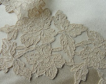 ANTIQUE French Lace Ladies Collar Intricate Floral Lace Pattern Netted Lace, Embroidery Downton Abbey Great Gatsby Flapper Bridal Gown Lace