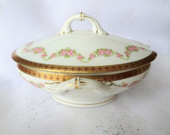 BEAUTIFUL Limoges Style Sauce Tureen,Pink Roses and Gold Trim,Handled Covered Dish,Imperial Vienna MZ Austria,Bridal Roses Pattern