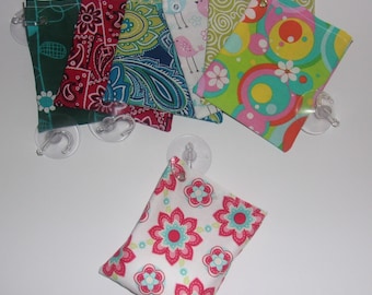 Fridge/Freezer hanging purifier pouch for baking soda. Reusable/Washable. Many prints!