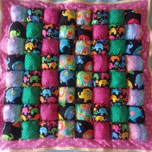 Baby Puff Blanket/Bubble quilt 29&quot;x29&quot; - Elephants with pinks and green