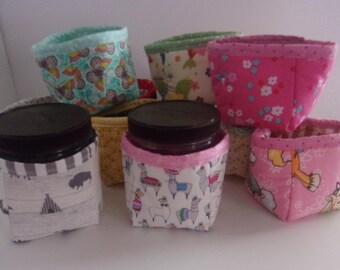 Ice Cream Cozy for pint-sized containers 3"H x3 1/2"W, cotton - reversible & padded. CLOSEOUT