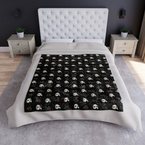 Phantom Velvety Blanket
