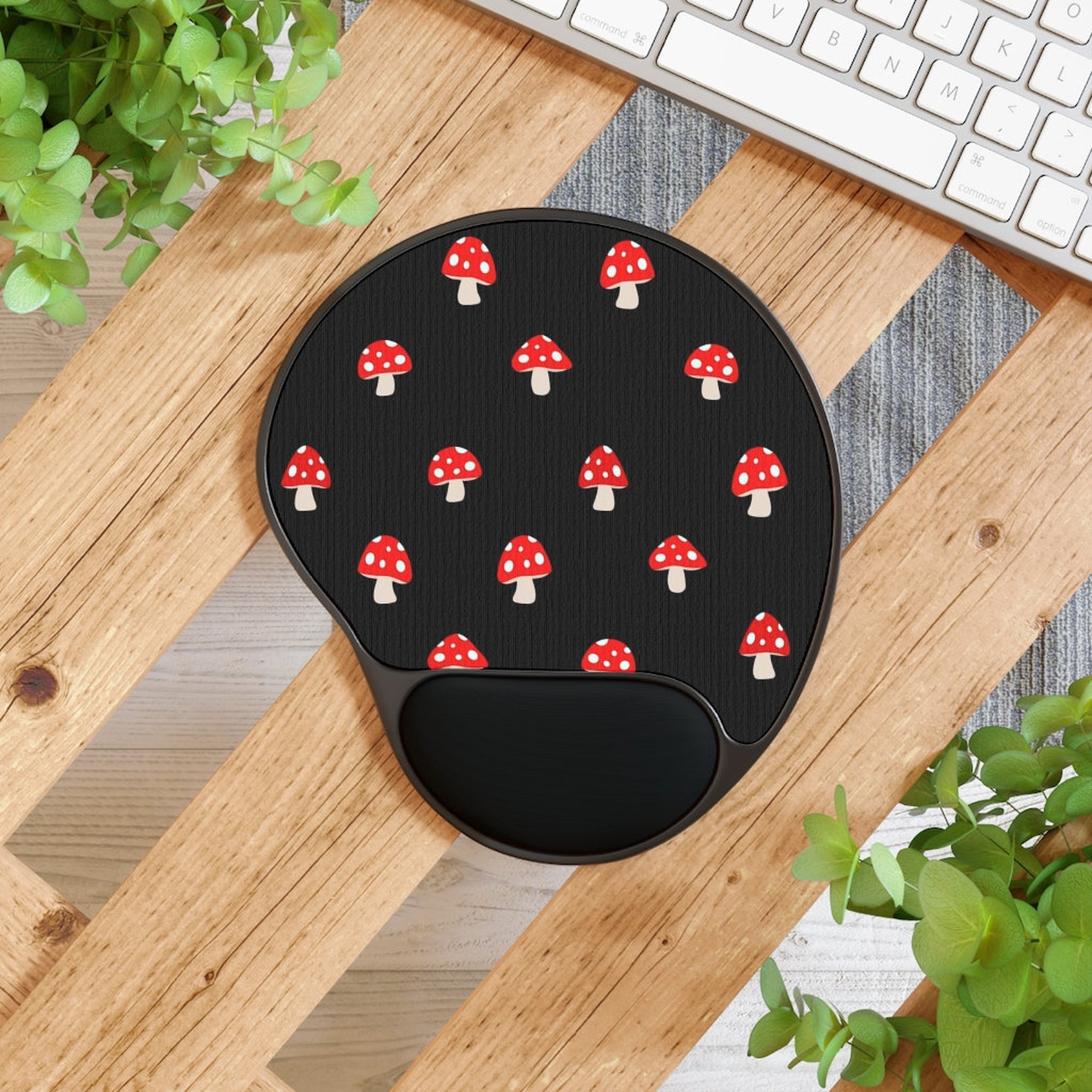 Mushroom Mouse Pad With Wrist Rest