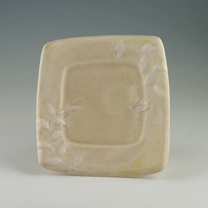 Handmade Square Porcelain Plate with Slip Decoration
