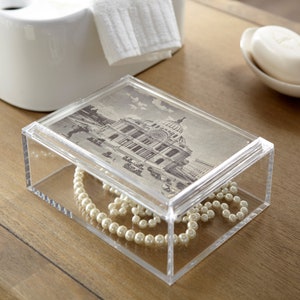 Acrylic photo frame lid box holds a 5&quot;x7&quot; or 4&quot;x6&quot; photo FREE SHIPPING