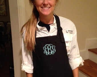 Monogrammed or personalized Apron with 3 pockets