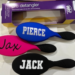 Free Shipping! Monogrammed Wet Brush