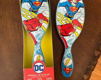 Free Shipping! Superman Wet brush