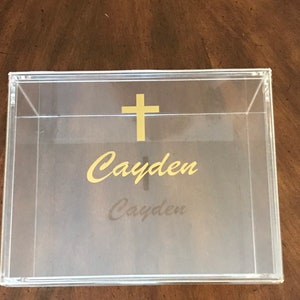 Beautiful Sturdy acrylic box with lid personalized (or not)