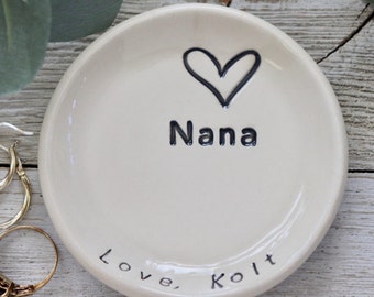 Ring dish, ring holder, Personalized, Gift for Nana, Gift for Grandmother, Gift for her, handmade pottery, Gift Boxed, Made to Order