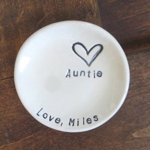 Ring dish, Ring holder, Gift for Aunt, Personalized, Gift from Niece, Gift from Nephew, Gift for Her, MADE TO ORDER