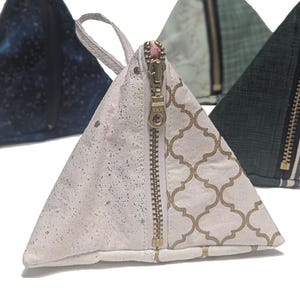 Pyramid Pouch, small triangle carrying bag, earbuds, gum,