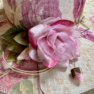 Vintage Hopeless Romantic Floral Hat, Fine Starched Linen Blend Wide Brim Hat w ROSES For Derby Race Day Tea Party w Original Hat Box