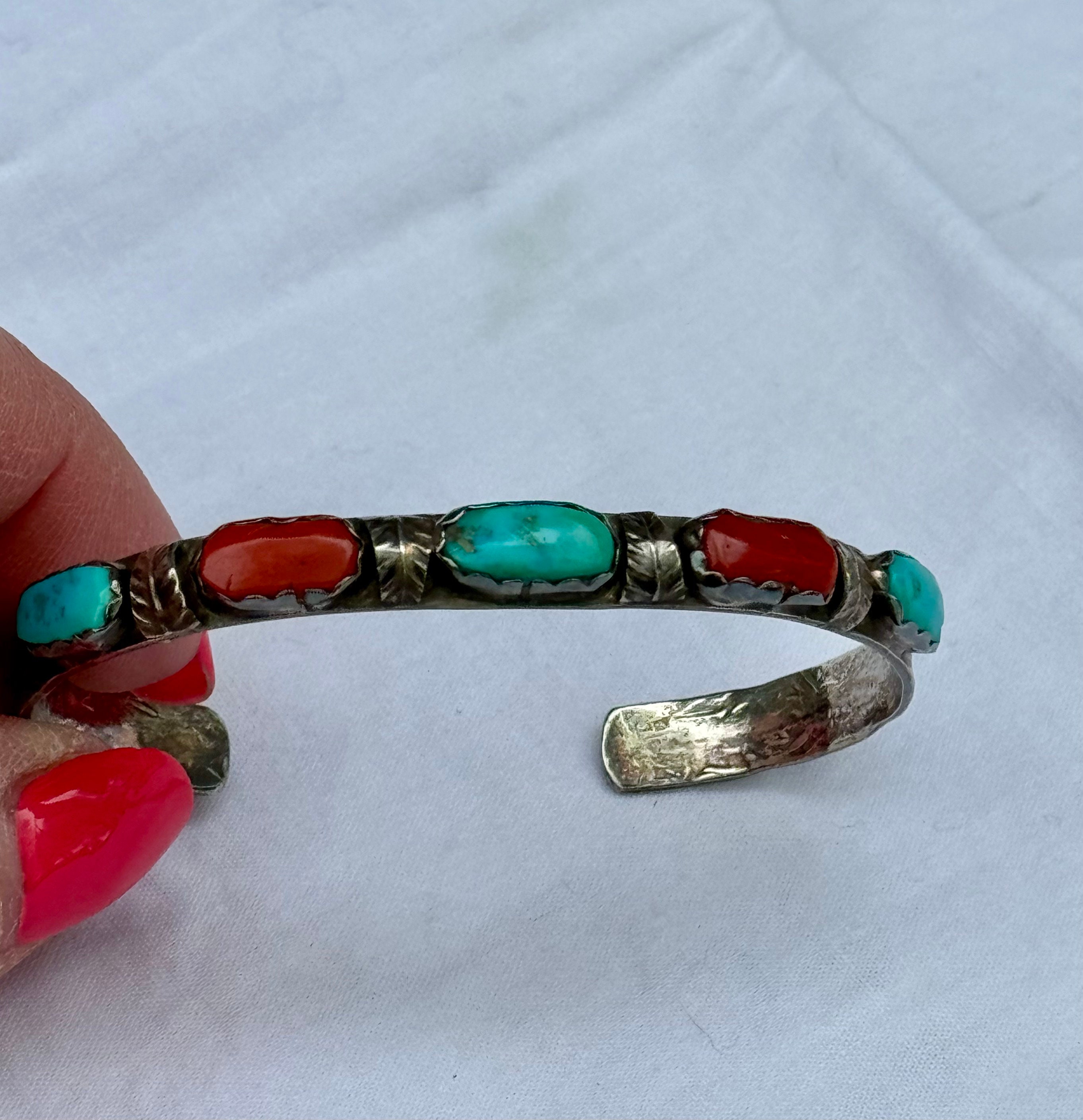 Glorious Vintage Native American Zuni Mother Of Pearl Coral Cardinal Sterling Silver Pendant Glorious Vintage Native American Zuni Mother Of Pearl Coral Cardinal Sterling Silver Pendant