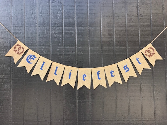 OKTOBERFEST PRETZEL Burlap Banner, Personalized Oktoberfest Banner, Family Name Oktoberfest, Custom German Beer Garden, Octoberfest Party