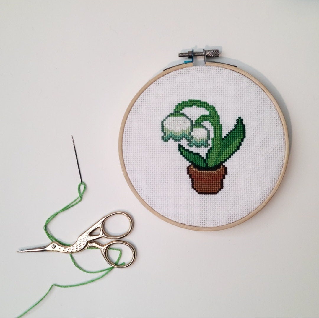 Animal Crossing New Horizons Inspired Lily of the Valley -star Island  Flower Cross Stitch Pattern, Nerdy Cross Stitch - Etsy Canada
