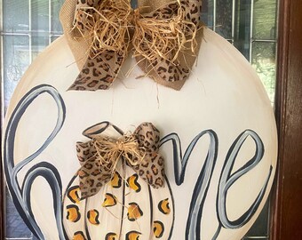Circle pumpkin door hanger